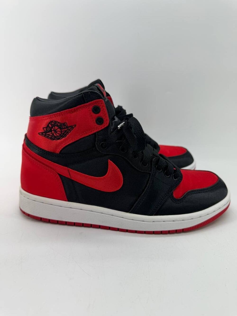 Air Jordan 1 Retro High OG Satin Bred Women's Size 8 FD4810-061 With Box